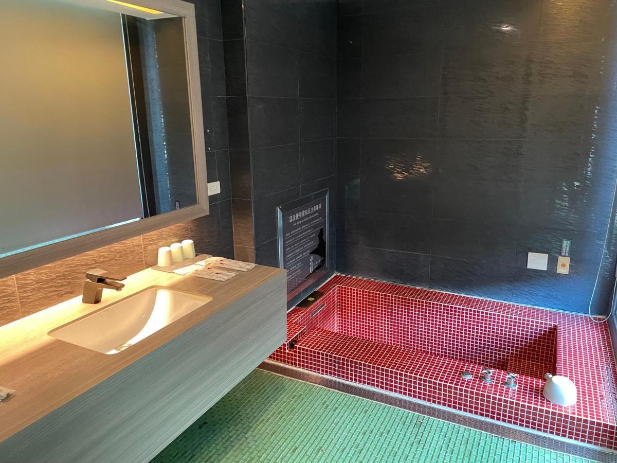 Ya Nold Hot Spring Hotel Jiaoxi Eksteriør bilde